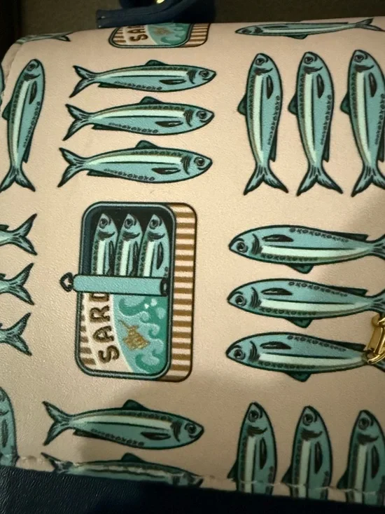 Betsey Johnson Sardine Bag NWT Viral🐟 - Picture 3 of 7